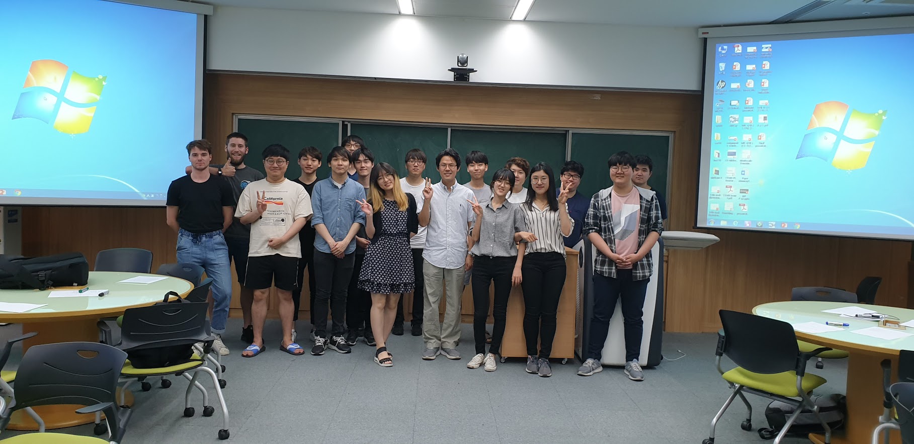 Class photo at 2019.06.04